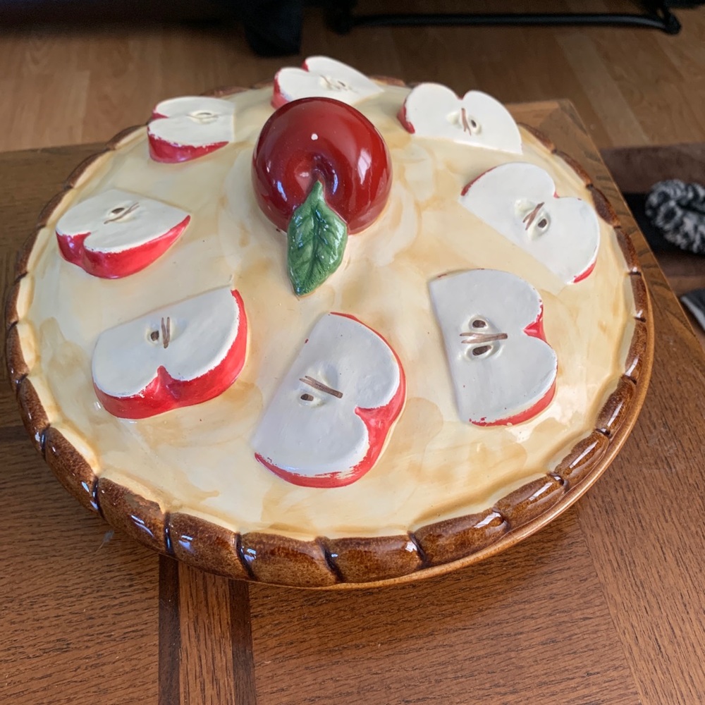 Apple pie dish